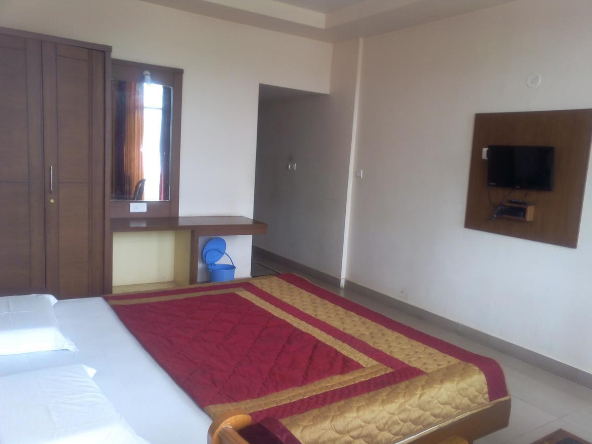 Suprabha Residency Villa Kalasa Екстериор снимка